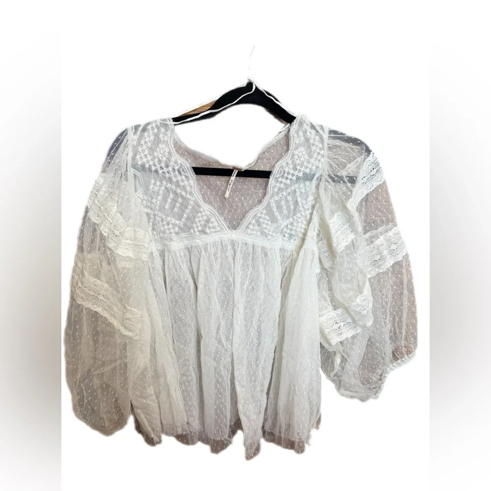 Free People True Candy Tunic Top in White  Large. NWOT - Picture 6 of 12